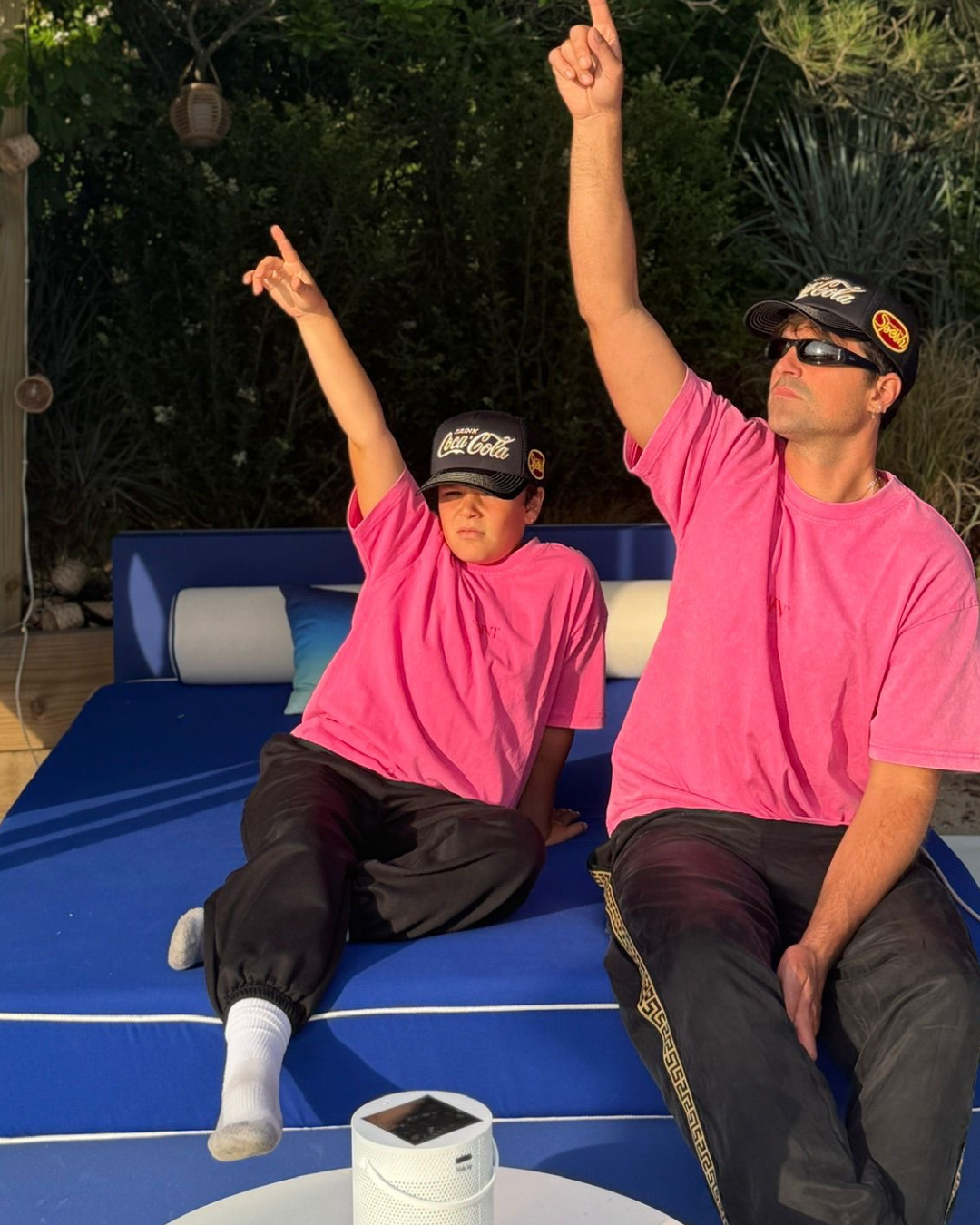 KIDS NO VACANCY TEE - PINK