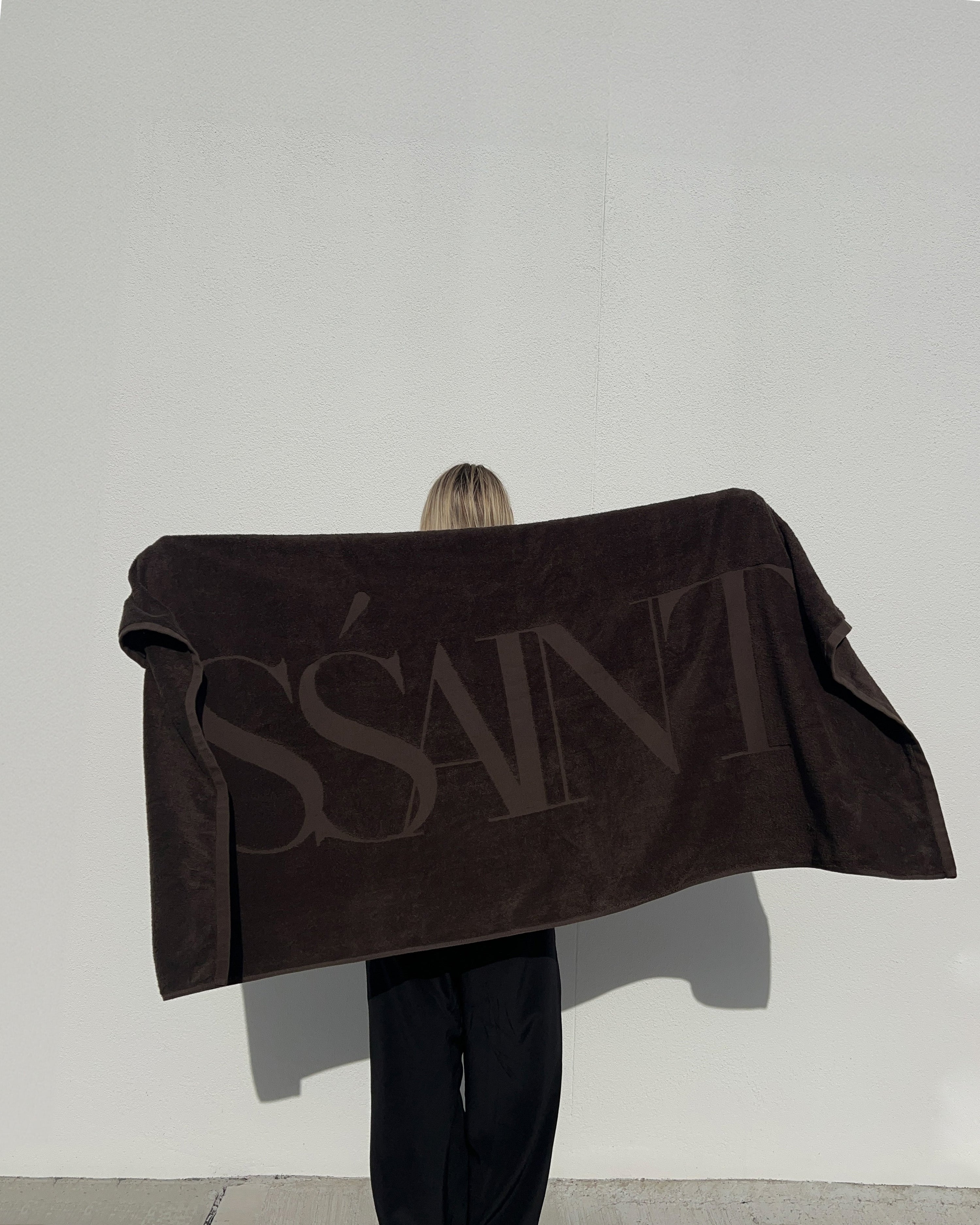 SŚAINT CHOCOLATE TERRY TOWEL