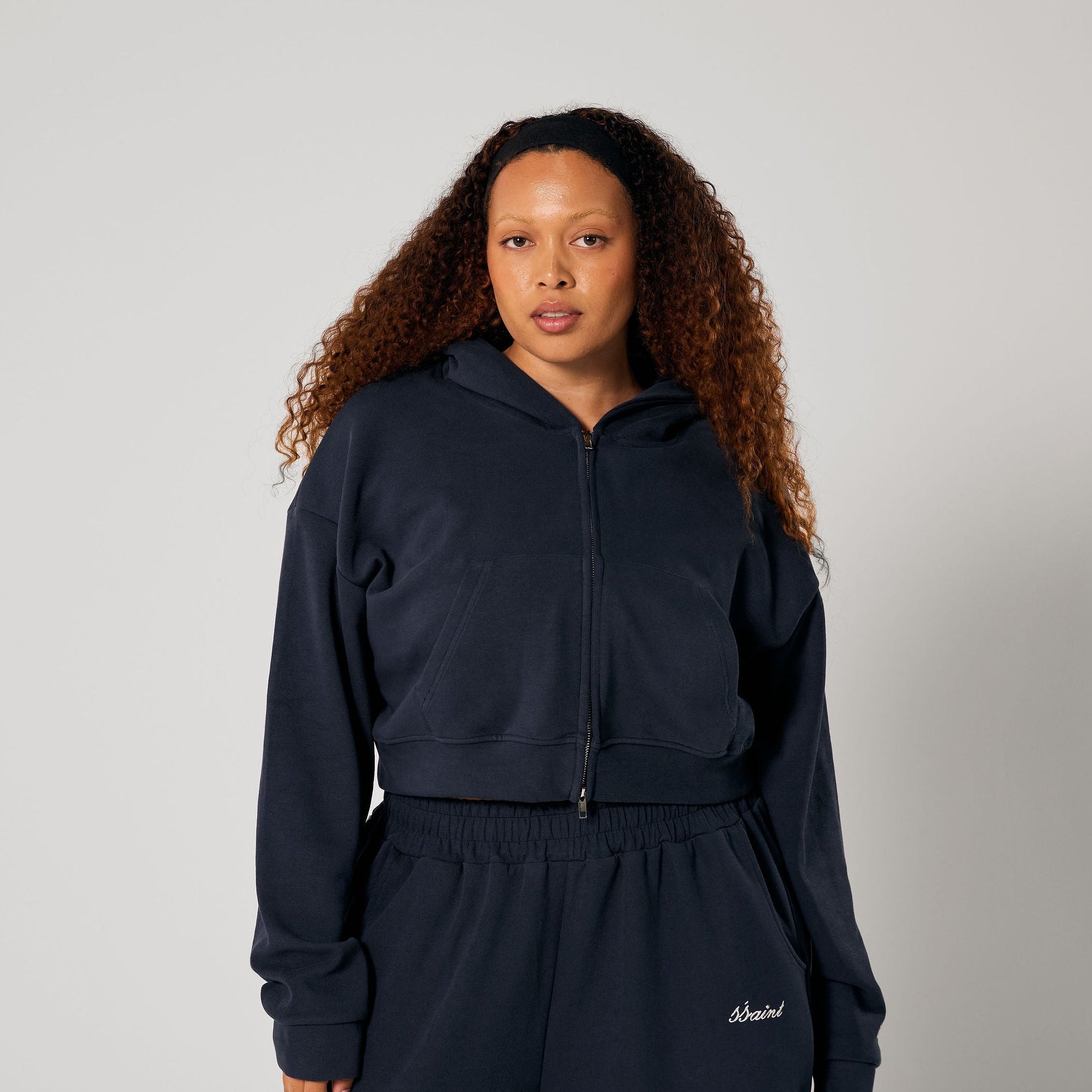 SŚAINT CROPPED HOODIE NAVY